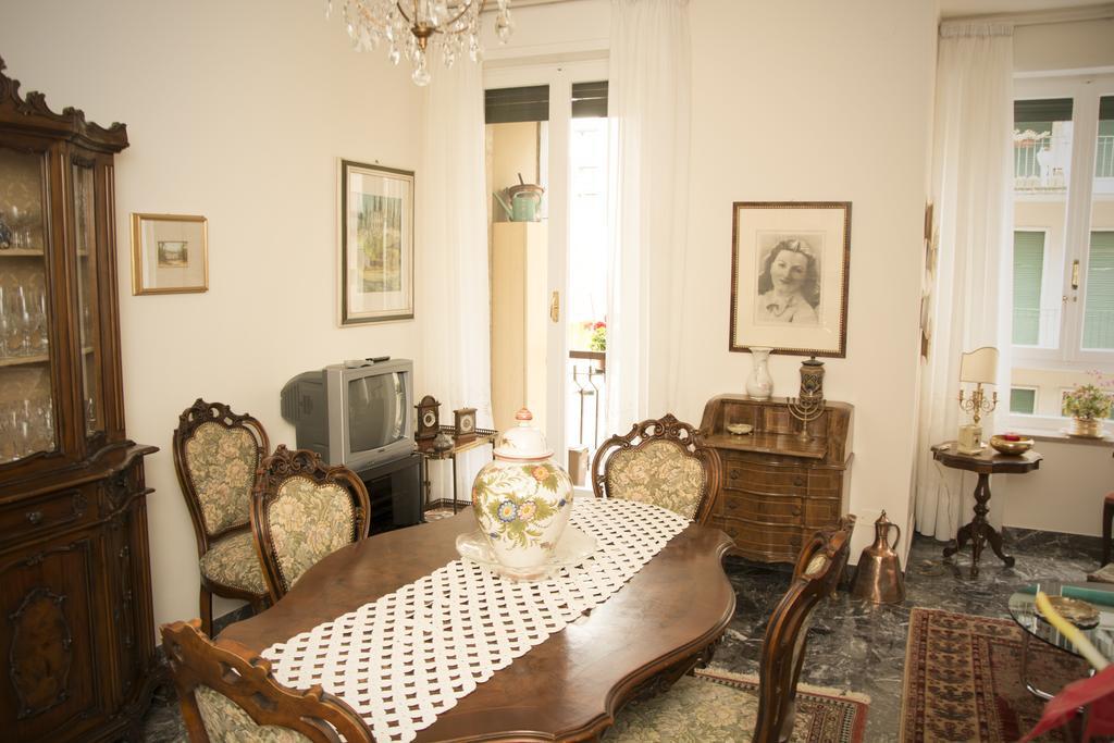 Casa Di Gina Apartment เวโรนา ภายนอก รูปภาพ